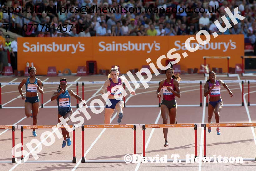 Eilidh Child on her way to winning the 400 metres hurdles at the Glasgow Diamond League. Photo: David T. Hewitson/Sports for All Pics